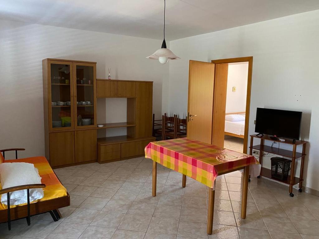 דירות Casa Vacanze פוצ'ה ואראנו מראה חיצוני תמונה